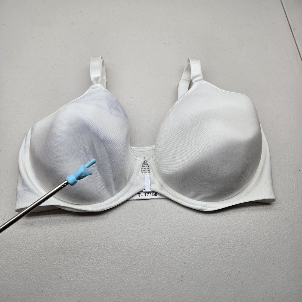 Bali Women Bra 40C White T Shirt Underwired Strap Adjustable READ